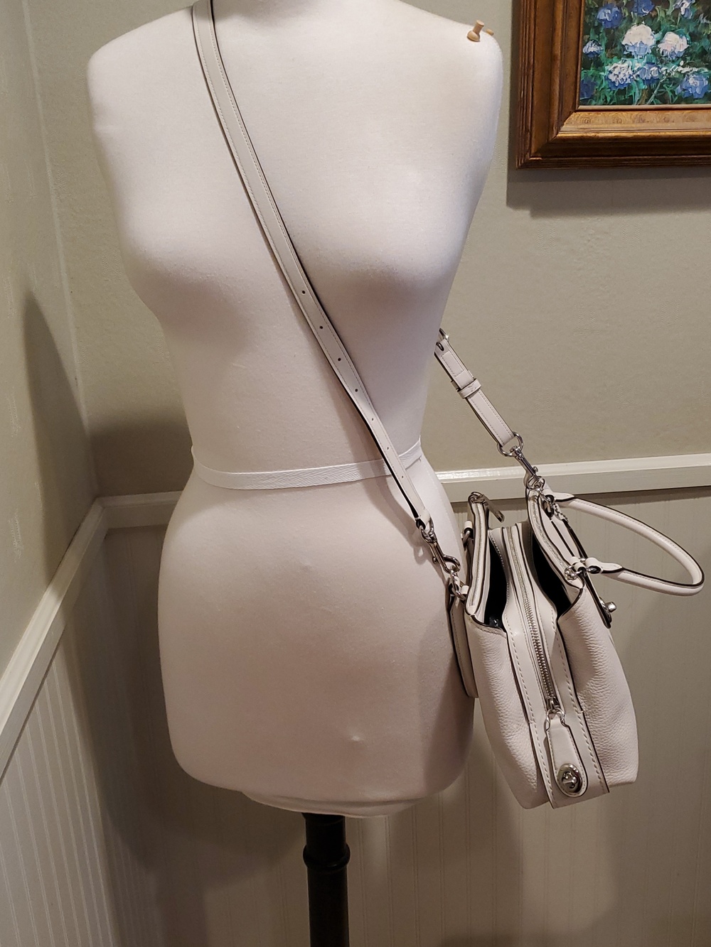 Coach Brooklyn 28 Bag In Chalk White - Picture 6 of 16